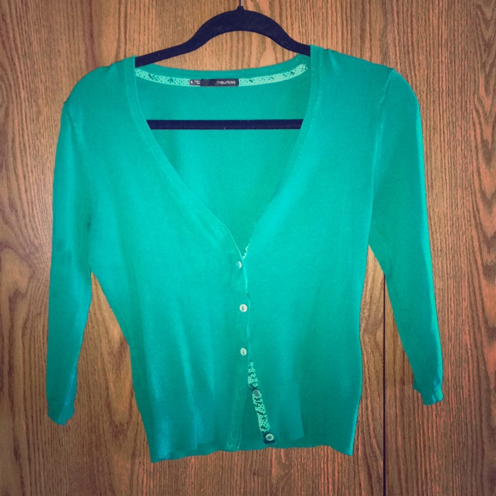 ❌SOLD❌ Green Maurice’s cardi